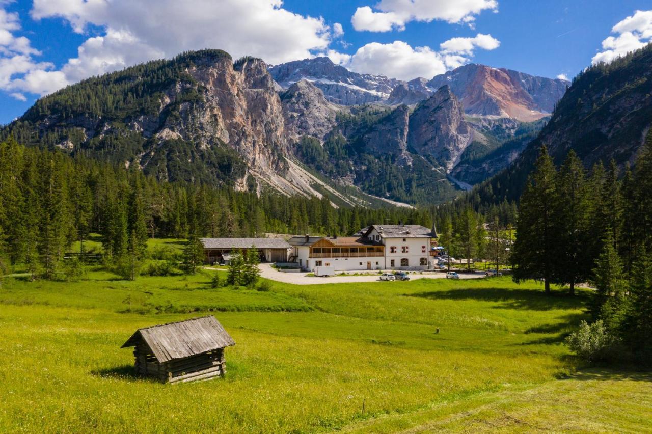 Alpin Natur Hotel Brueckele ไบรยัส ภายนอก รูปภาพ