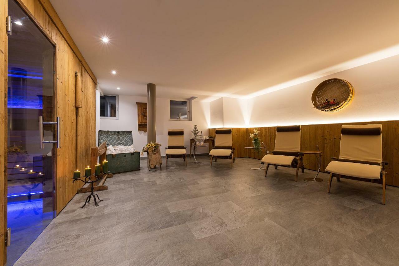 Alpin Natur Hotel Brueckele ไบรยัส ภายนอก รูปภาพ